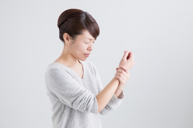 楽器演奏での腱鞘炎に悩む方は多く、弦楽器奏者や打楽器奏者によくみられます。