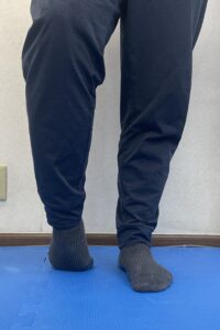 前脛骨筋・長母趾伸筋のストレッチ