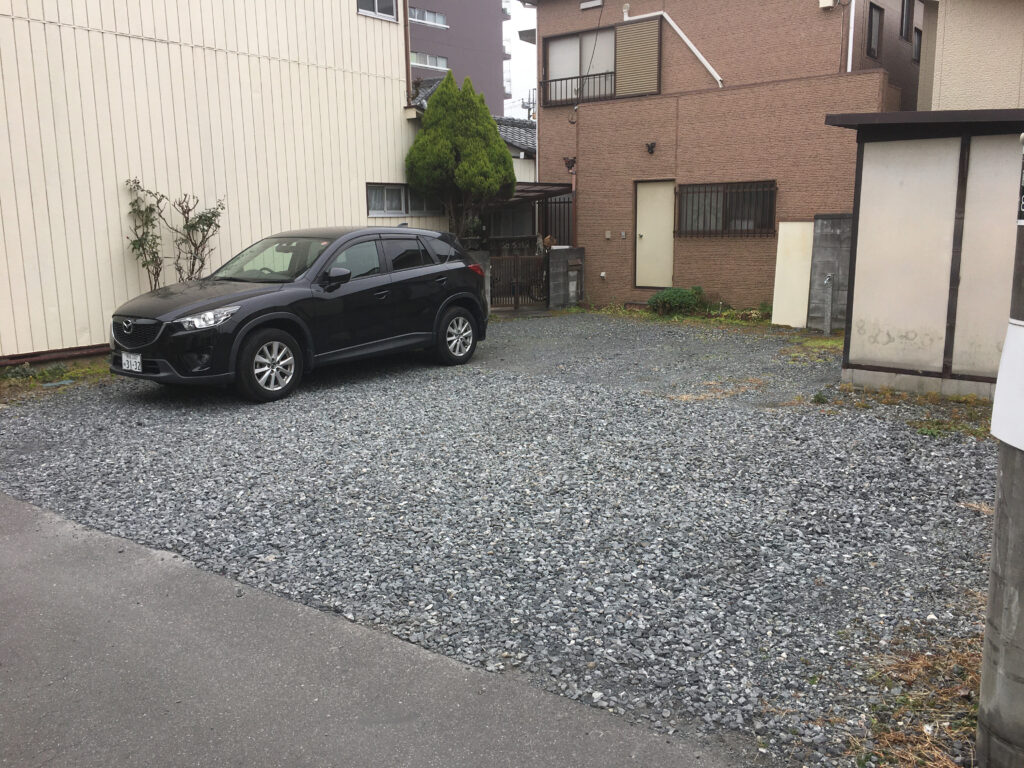 【アクセス】整体サロンHarmoniaまでのご来店ルート 3 整体サロンHarmoniaの駐車場